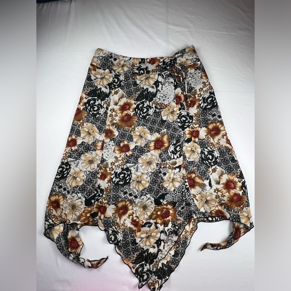 T Garment - Women’s Asymmetrical Skirt - Black, Brown, White - Size 14